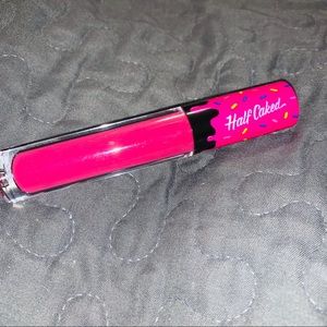 Half- Caked liquid  lip